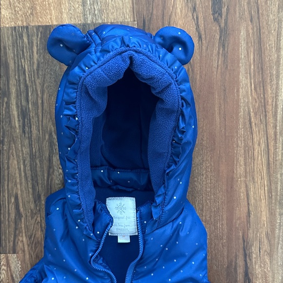 Gymboree Toddler Girls’ Puffer Vest With Ears Size 2T - Picture 4 of 8